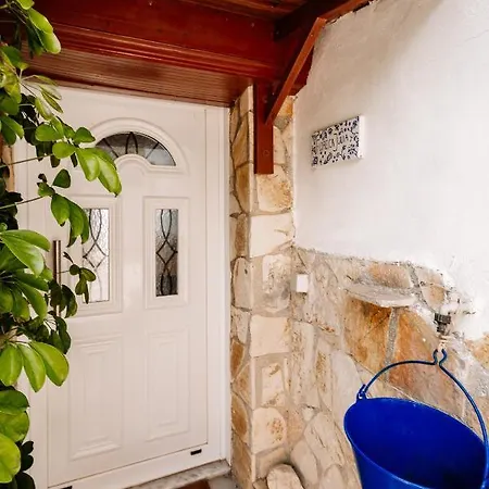 아파트 Floreica Maisonneta By The Sea. Skinária