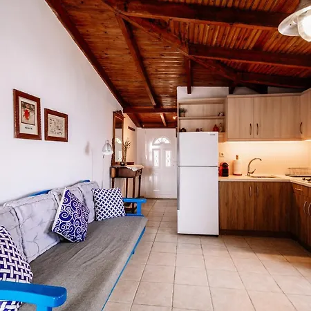 Floreica Maisonneta By The Sea.