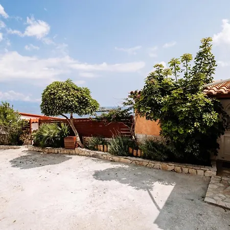 Floreica Maisonneta By The Sea. 아파트 Skinária