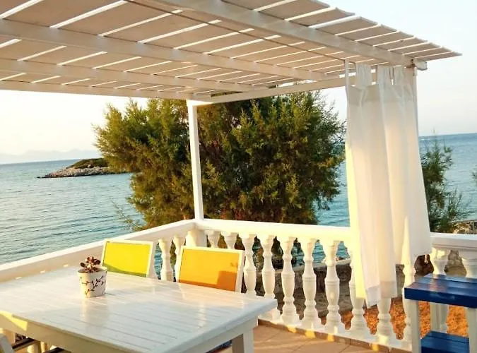 Floreica Maisonneta By The Sea.