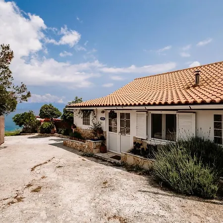 Floreica Maisonneta By The Sea. *